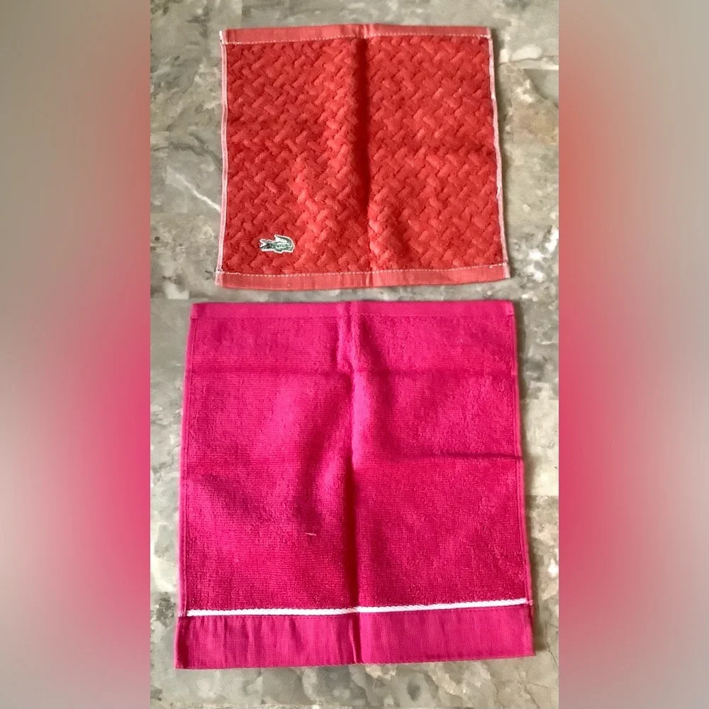 Lacoste bright face